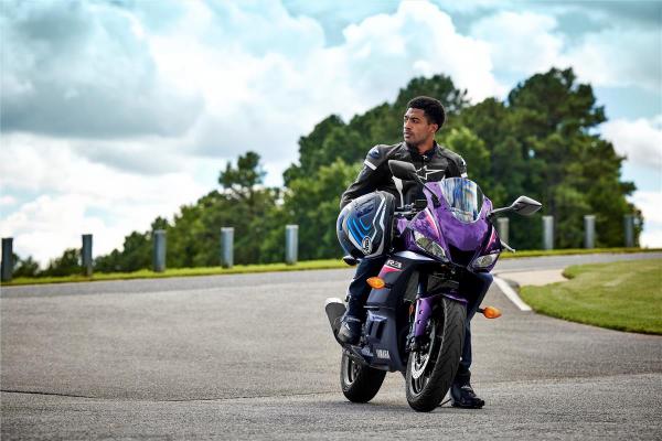 yamaha r3 custom
